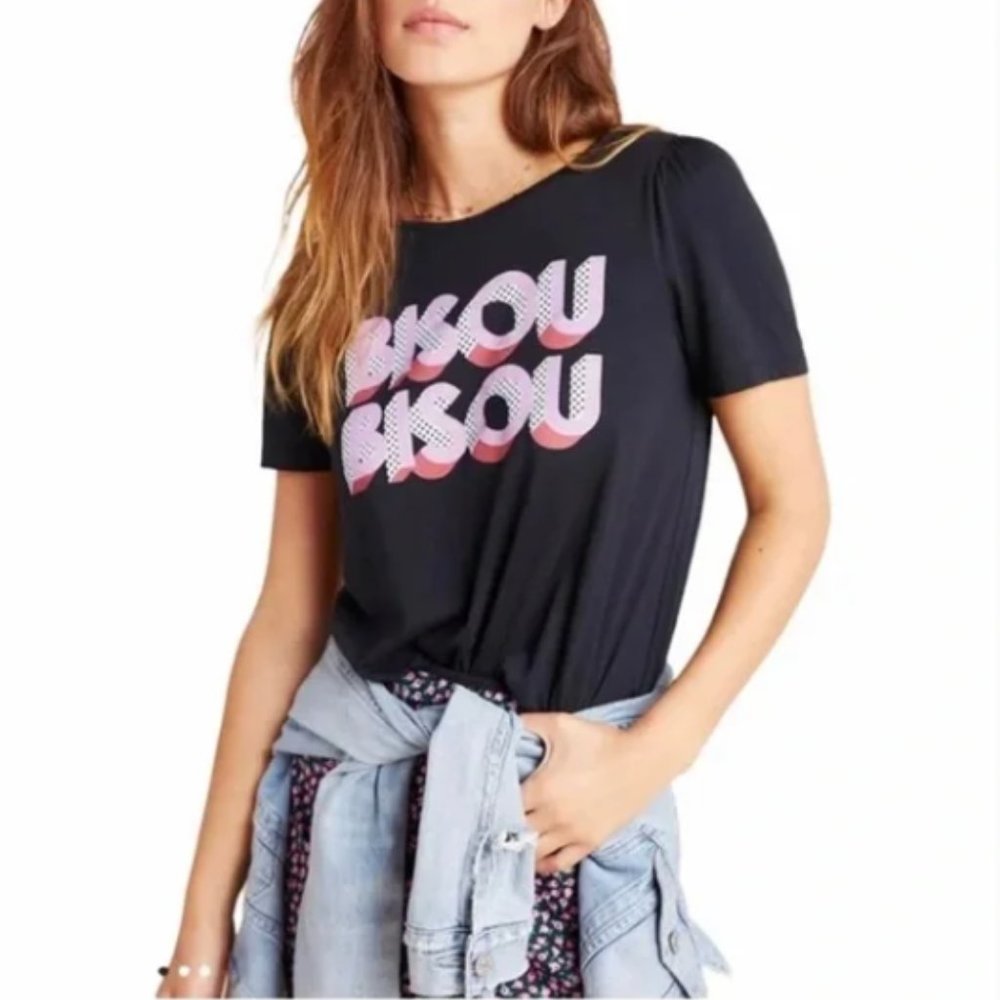 Anthropologie Bisou Bisou Supporting Living Beyond Breast Cancer Graphic Tee S